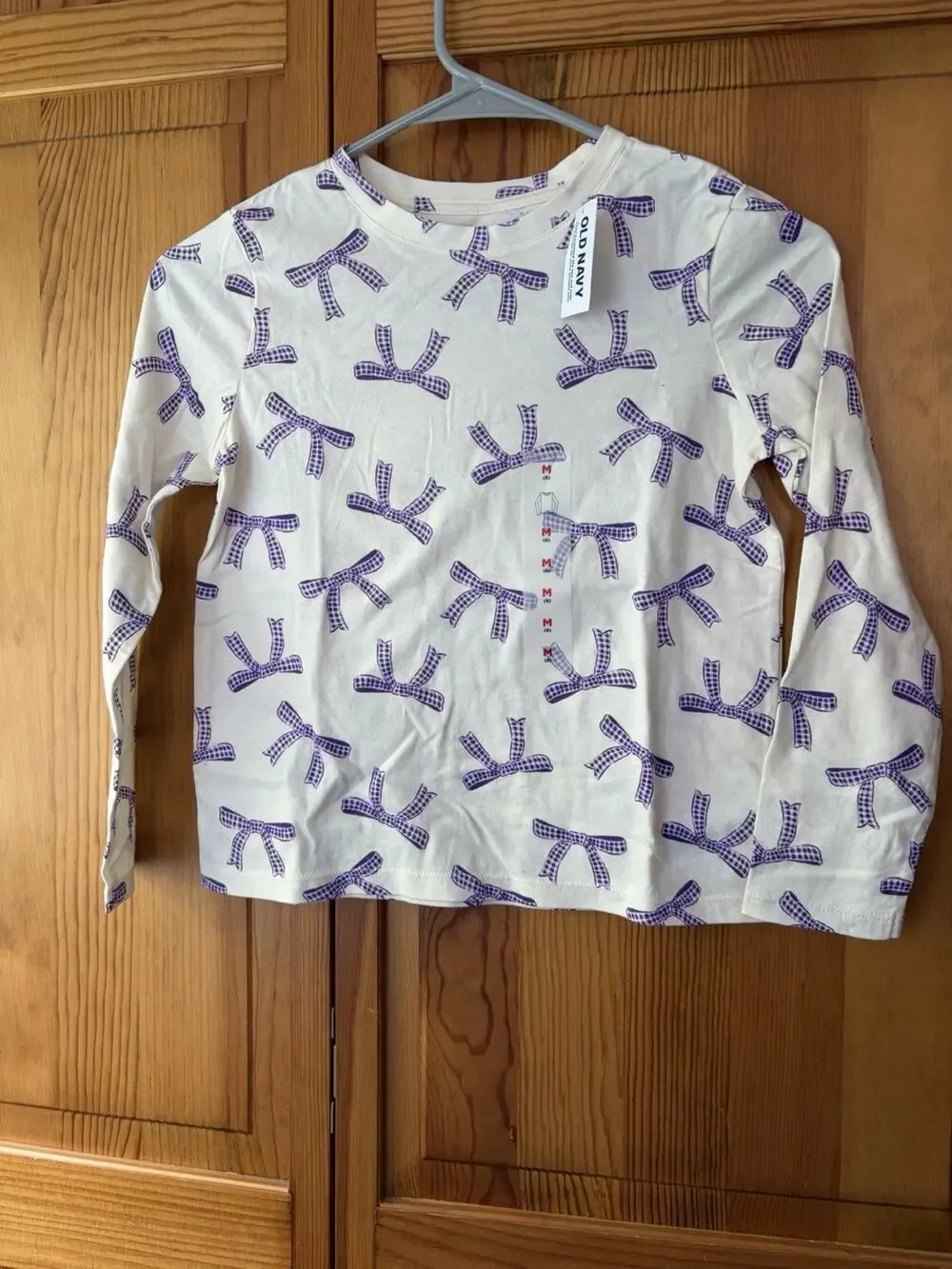 Girls Old Navy Softest White Longsleeve Shirt w/Printed Purple Bows Size M NWT